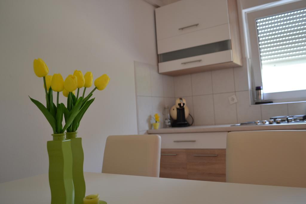Apartments Danijela Задар Екстериор снимка